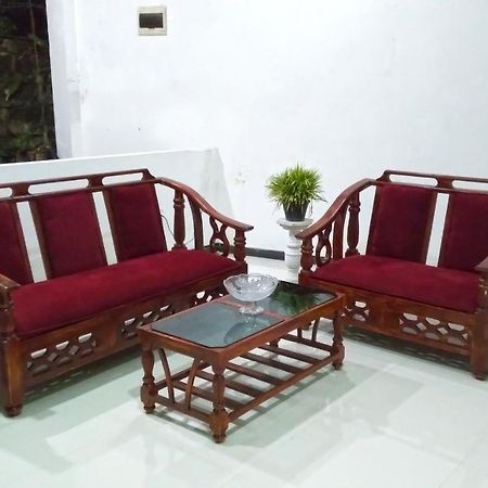 Akoya Pearl Ratnapura Exterior foto