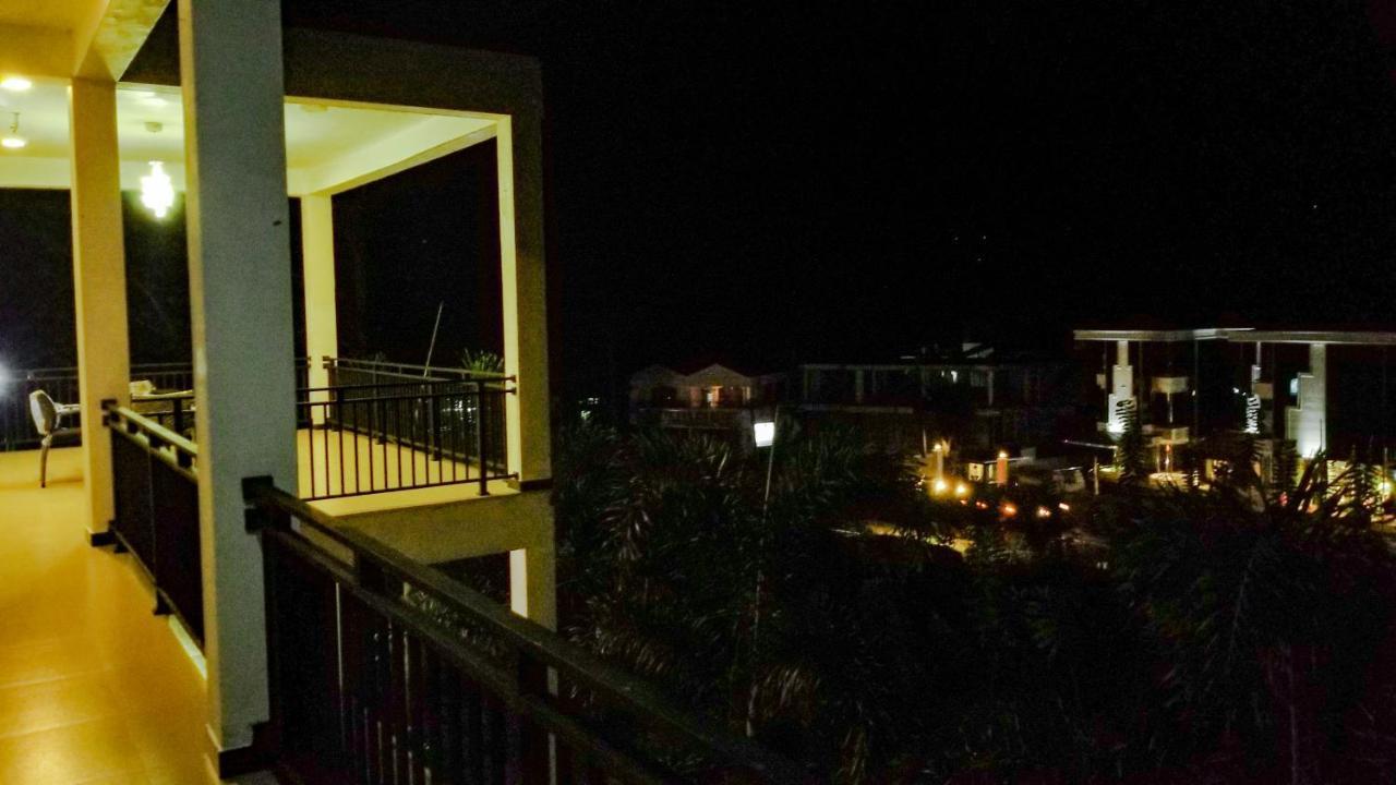 Akoya Pearl Ratnapura Exterior foto