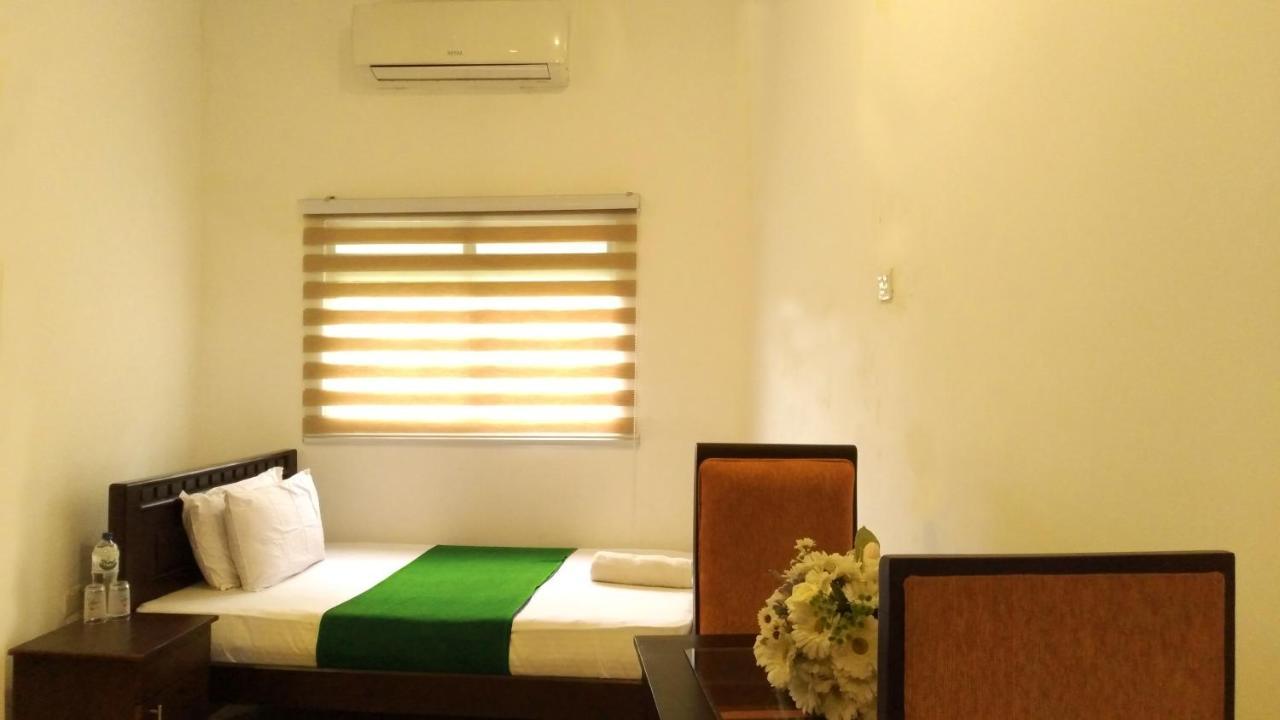 Akoya Pearl Ratnapura Exterior foto