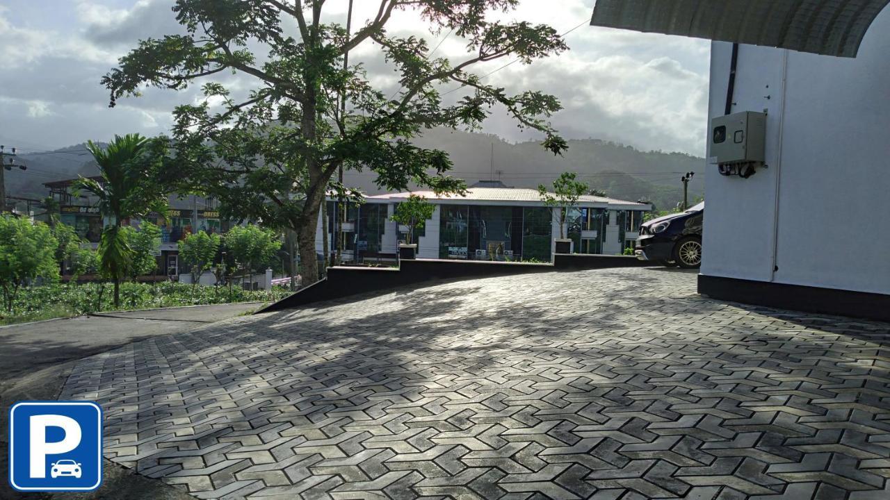 Akoya Pearl Ratnapura Exterior foto