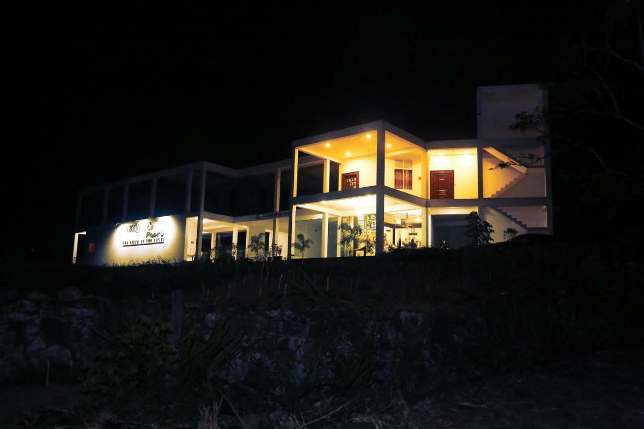 Akoya Pearl Ratnapura Exterior foto
